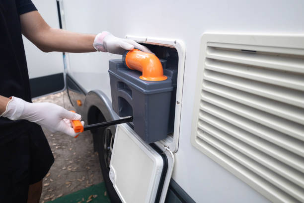 Best Porta potty delivery and setup  in Waterford, WI