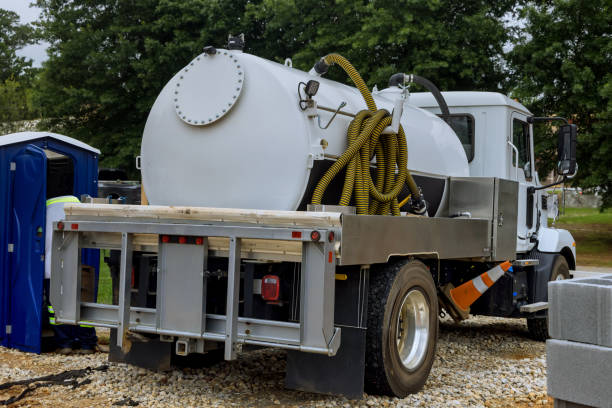 Best Portable toilet rental for construction  in Waterford, WI